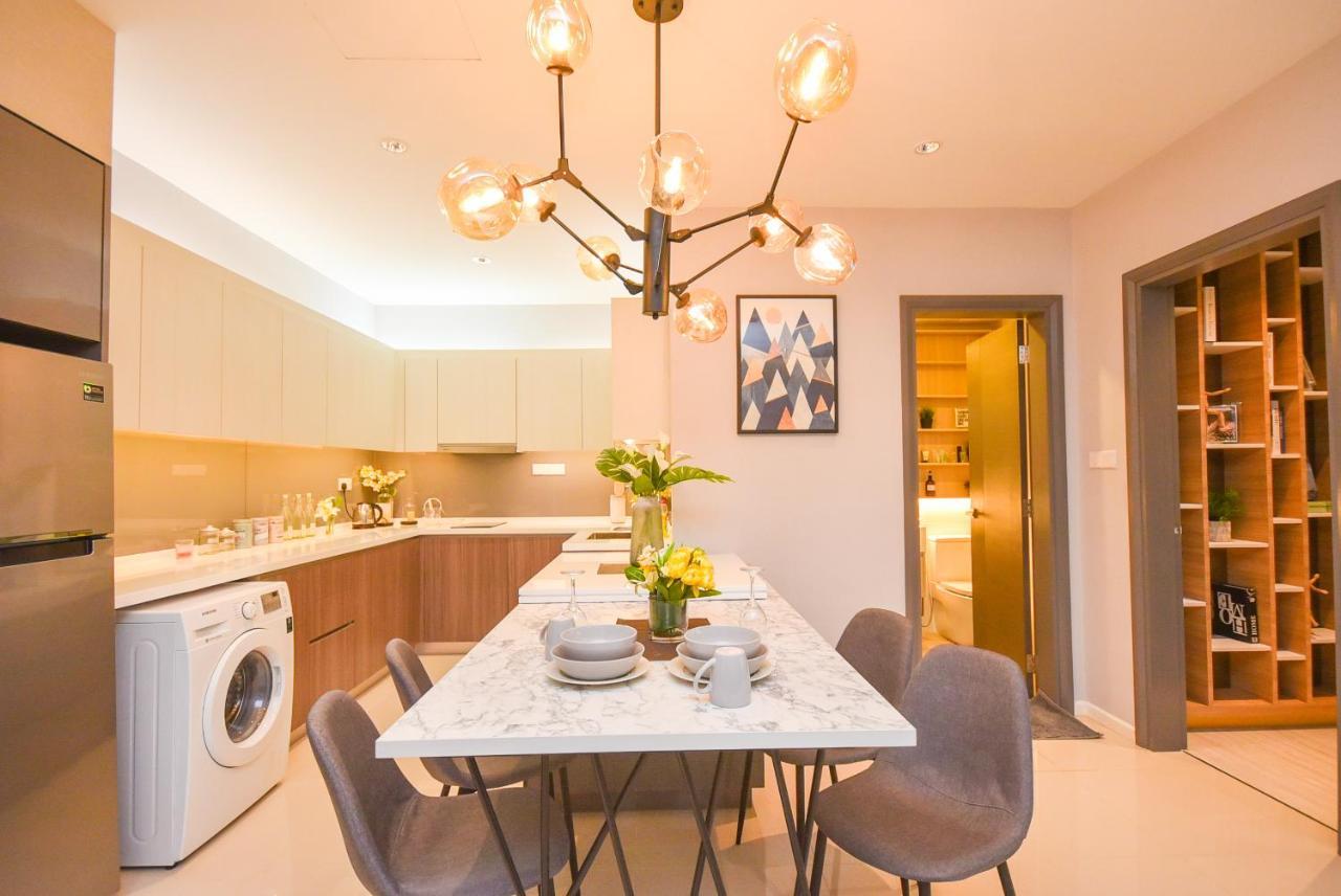 Suasana Residence By Nest Home Johor Bahru Exterior foto