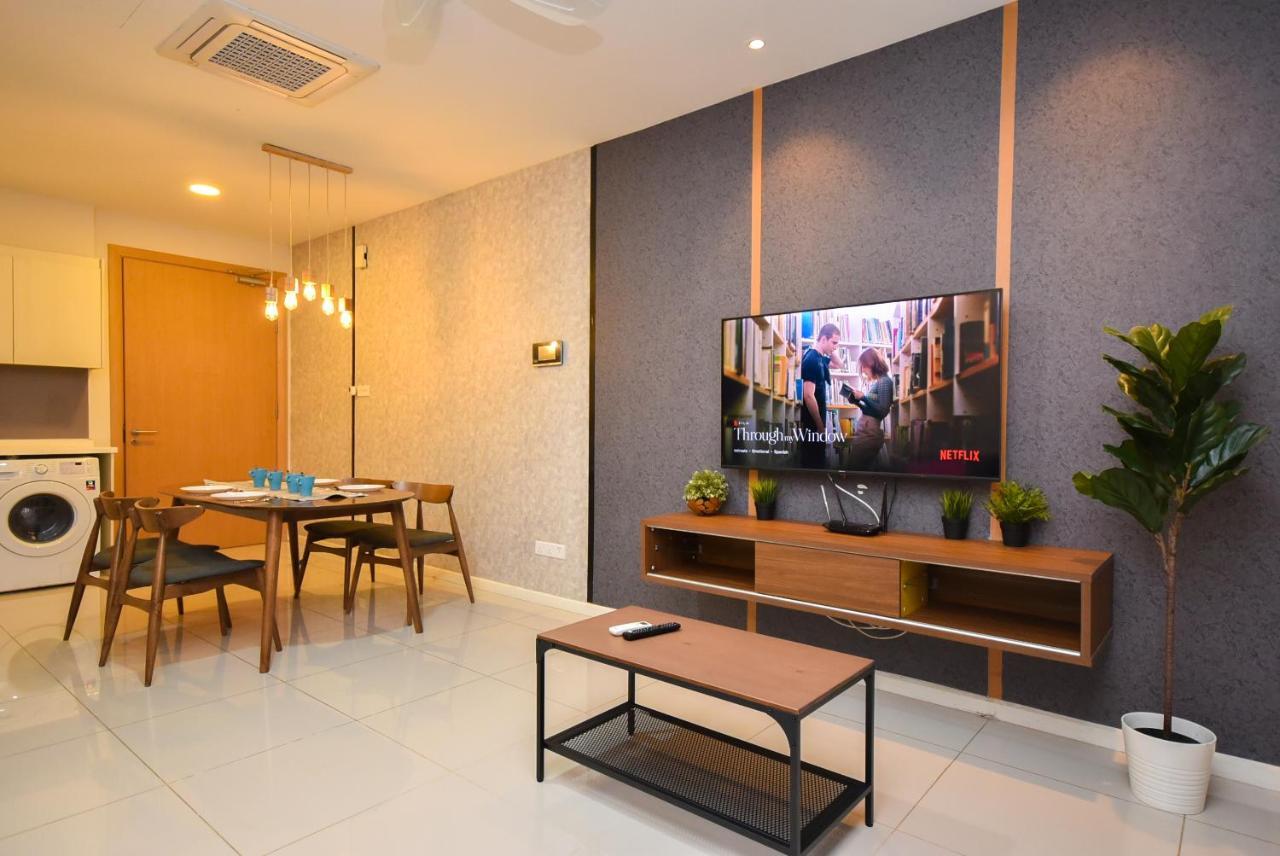 Suasana Residence By Nest Home Johor Bahru Exterior foto
